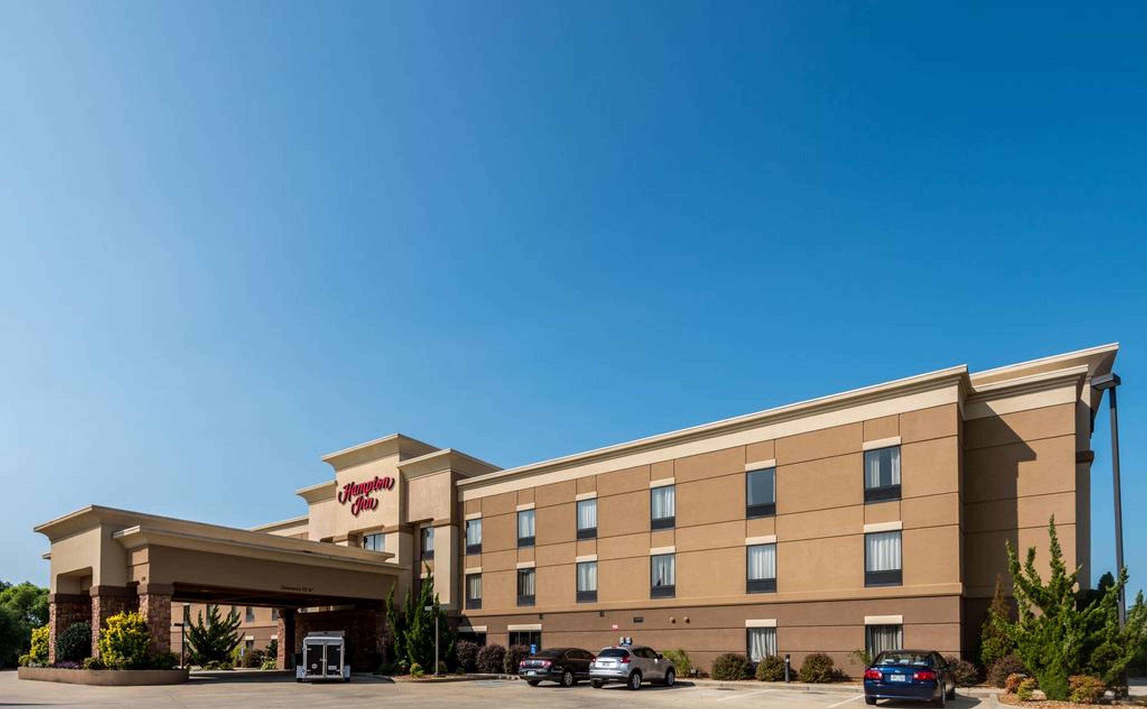 Hotel Hampton 3*