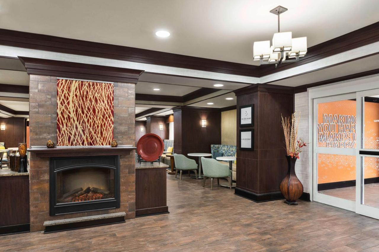 Hampton Hotel 3*