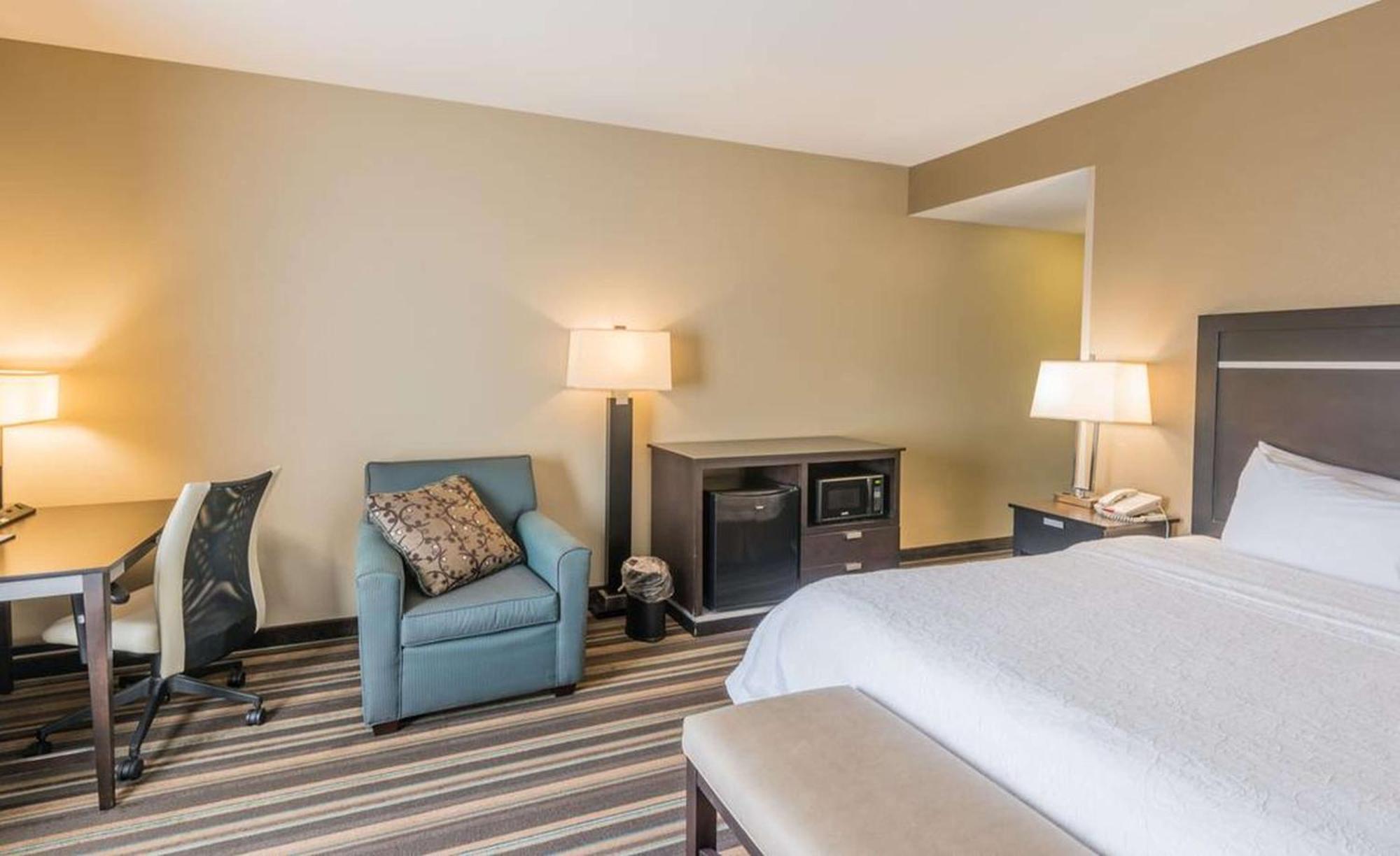 Hotel Hampton